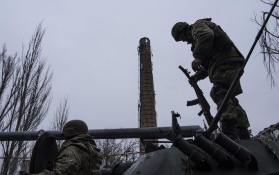 ВСУ потеряли контроль над Красноармейском в Донбассе, пишут СМИ