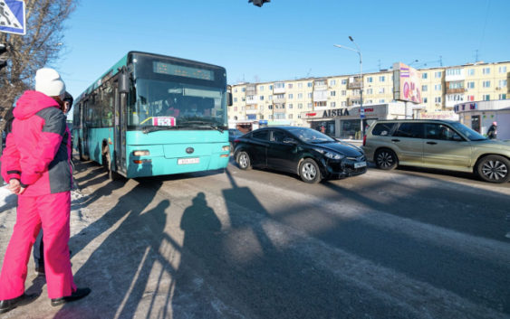 В Караганде в день референдума по АЭС городские и пригородные автобусы будут бесплатными