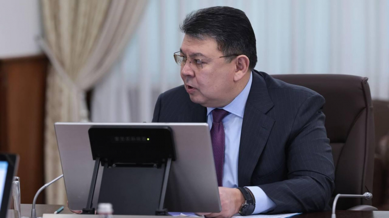 Бозумбаев: предварительная причина ЧП на руднике - взрыв природного газа